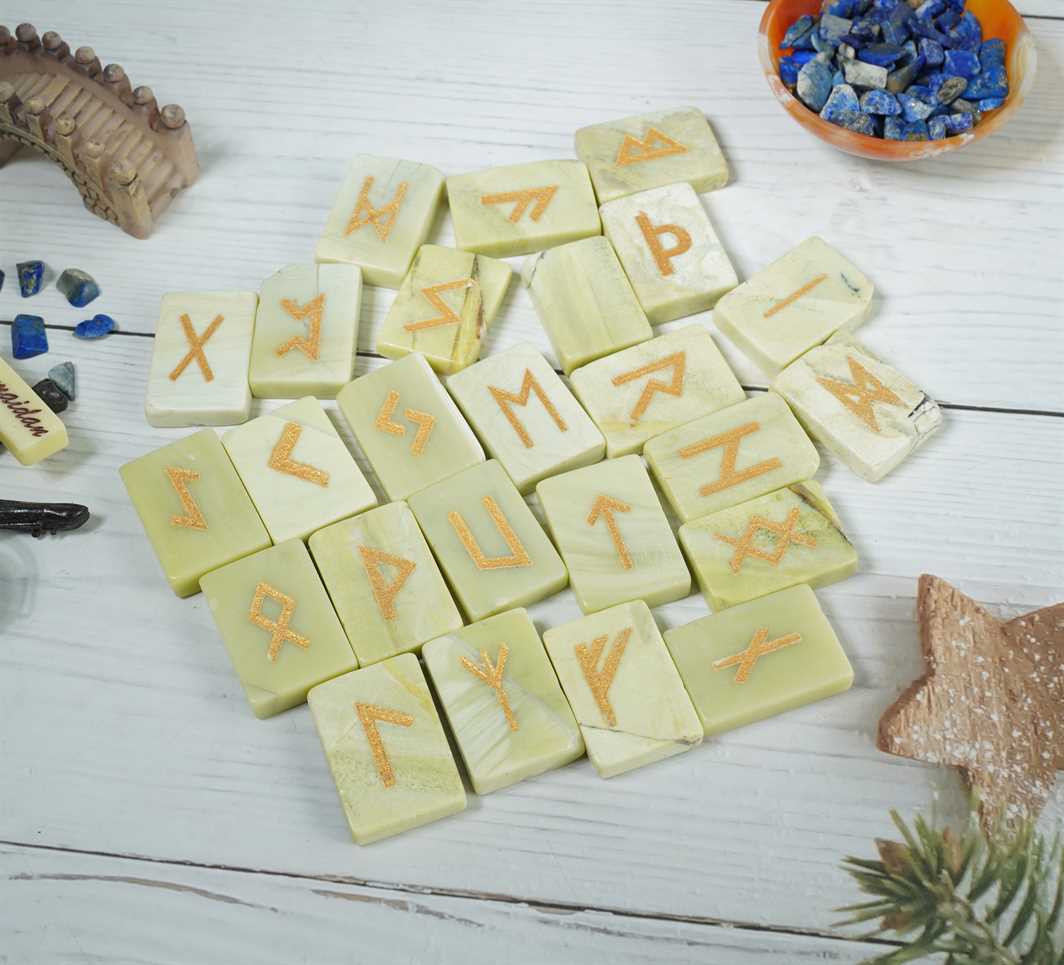 Serpentine Rectangle Shape Gemstone Runes 25 pcs Rune Set